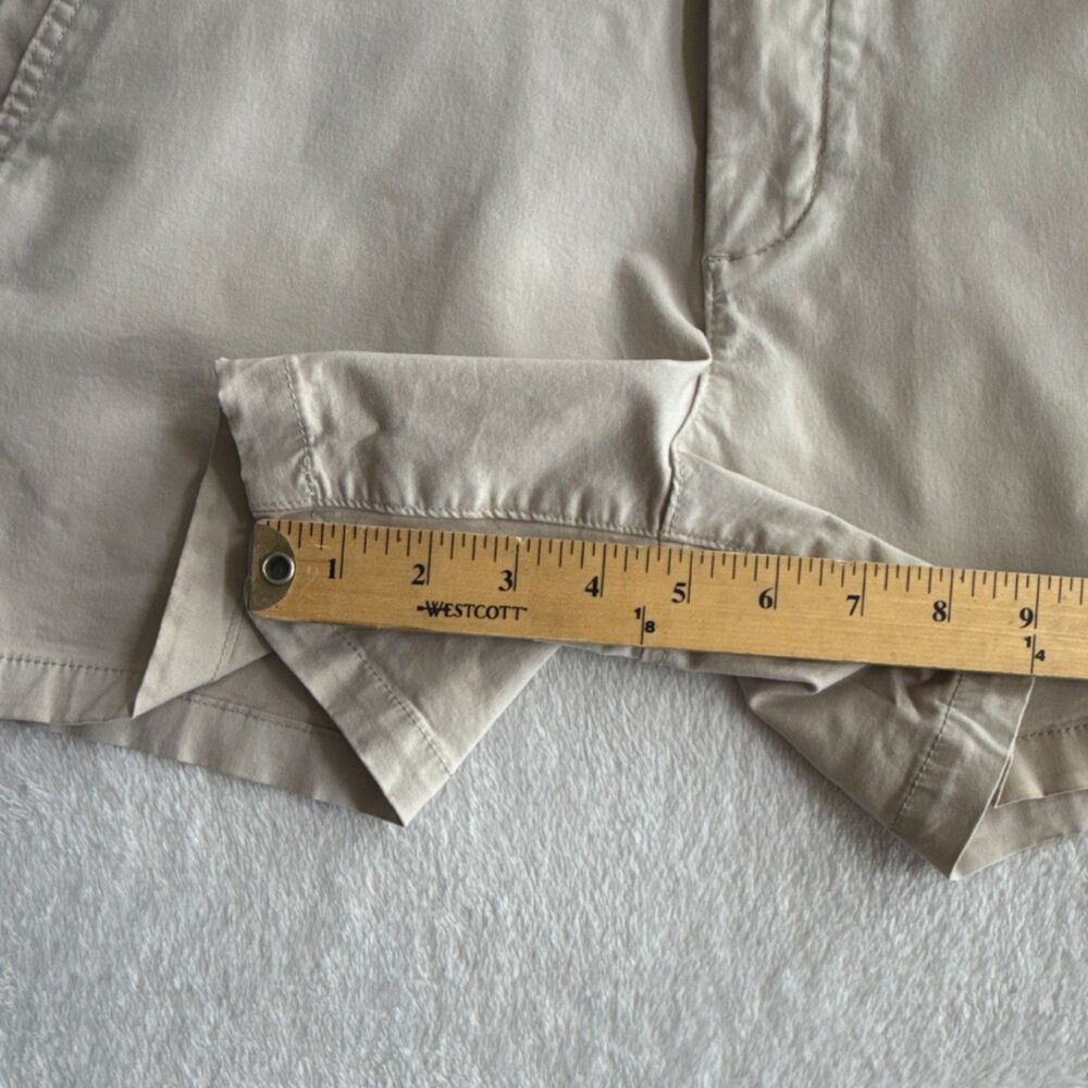 Calvin Klein Chino Shorts Beige Women's Size M Cotton Twill Button Zip Pockets - Picture 3 of 7